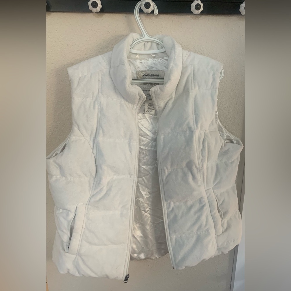 Eddie Bauer goose down vest. EUC, size XL. Winter white. - Picture 6 of 8